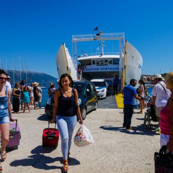 Met de ferry hoppen van eiland naar eiland